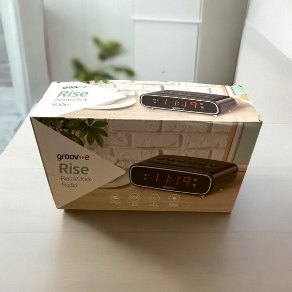 Groove Rise Digital Alarm Clock FM Radio LCD Display